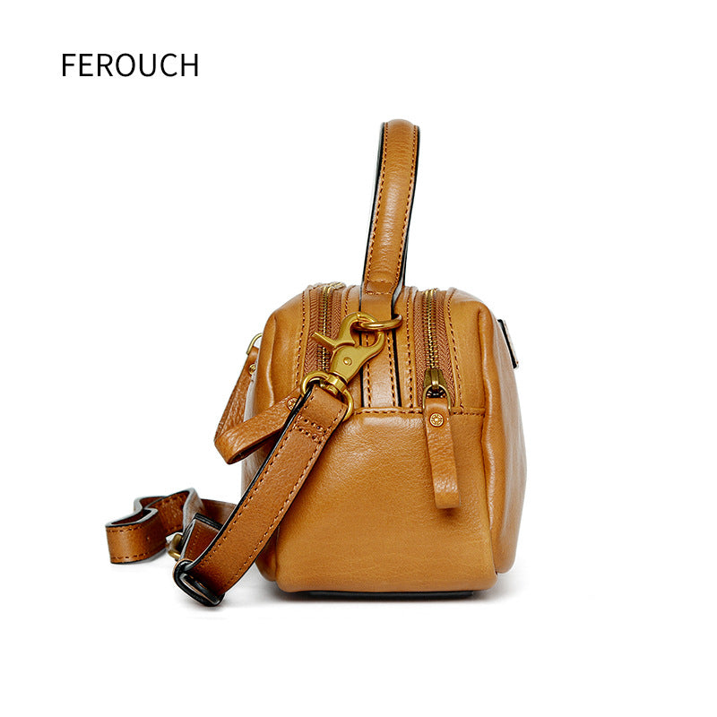 Women's Versatile Large Capacity Genuine Leather Retro Crossbody Bags