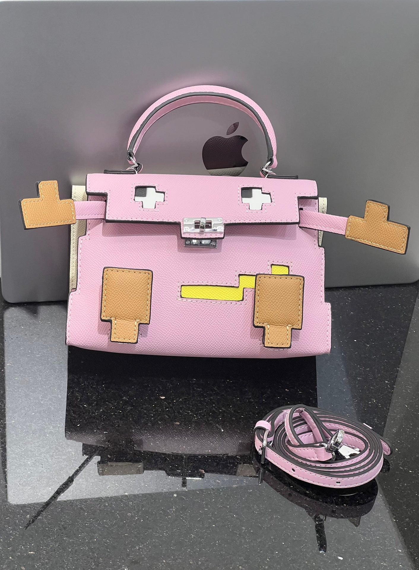 Women's Design Kelly Cute Spoof Little Monster Shoulder Bags