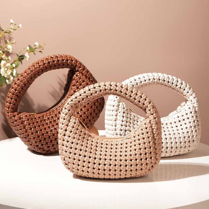 High Sense Hand-woven Fashion Trendy French Design Handbags