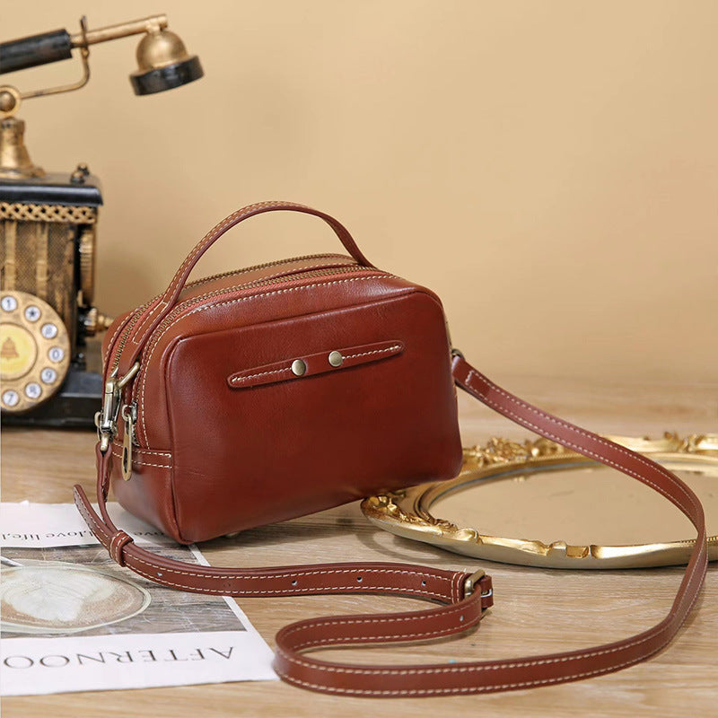 Women's Vegetable Tanned Leather Cowhide Mini Retro Crossbody Bags