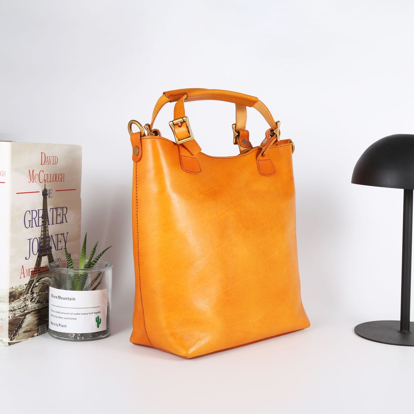 Women's Retro Handmade Vegetable Tanned Leather Large Handbags