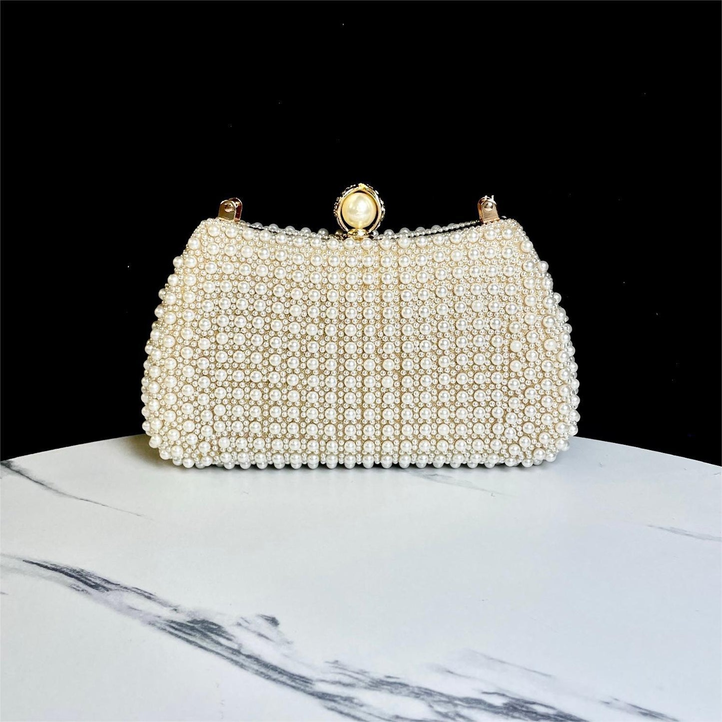 Trendy Elegant Handmade Pearl Dress Banquet Evening Bags