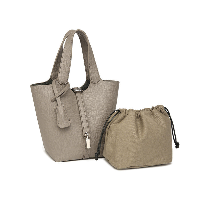 Women's High-grade Hand-held Korean Niche Portable Fashionable Shoulder Bags