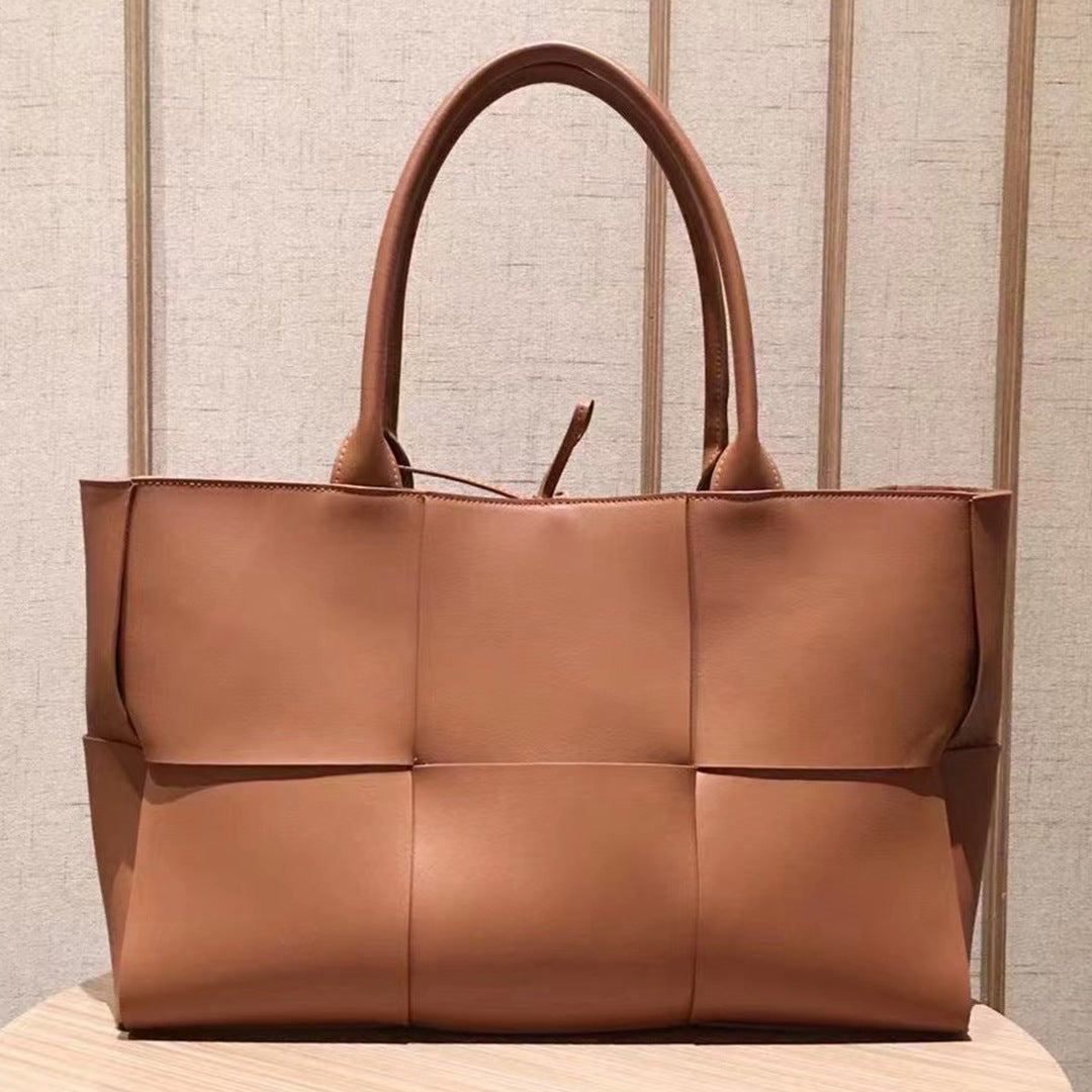 Song Authentic Leather Weave Shopping Hand Handbags