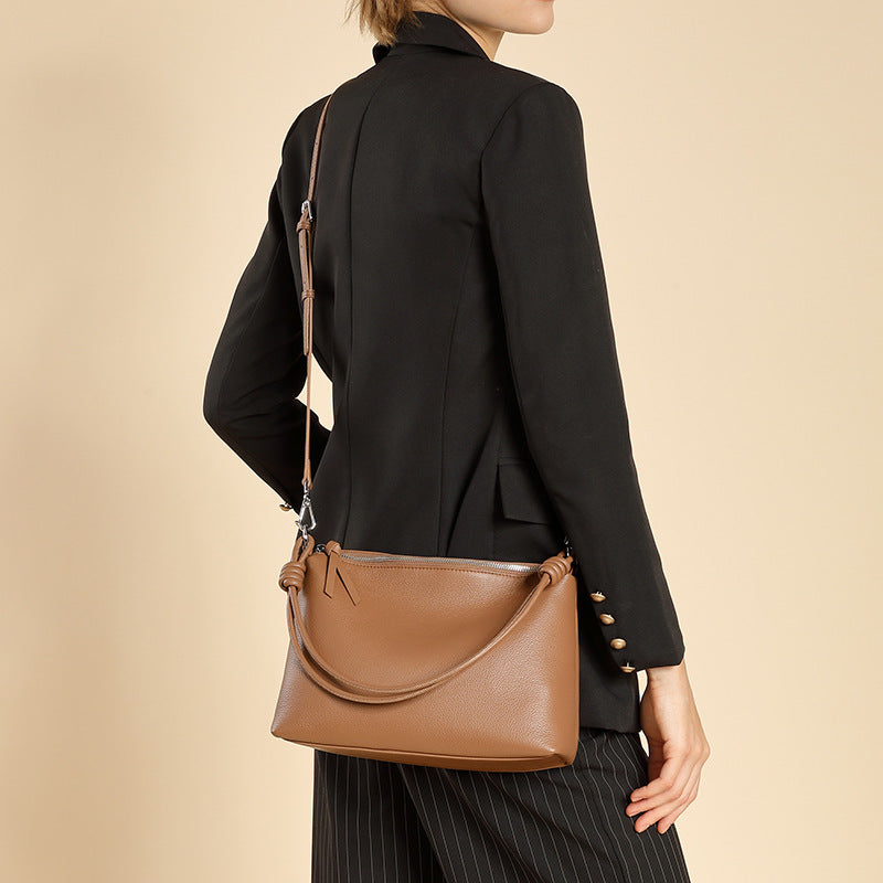 Women's Layer Cowhide Underarm For Simple Commute Shoulder Bags