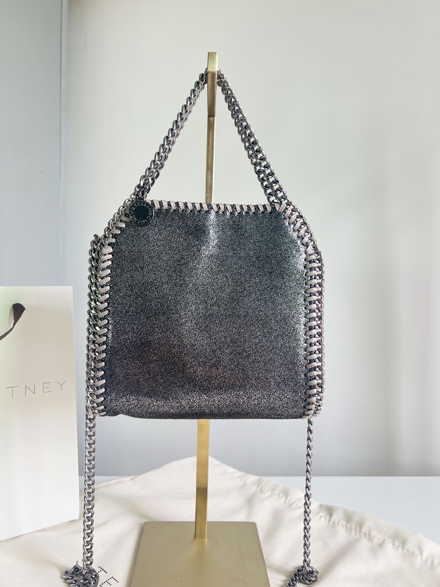 Women's Stella Minimalist Design Portable Chain Handbags