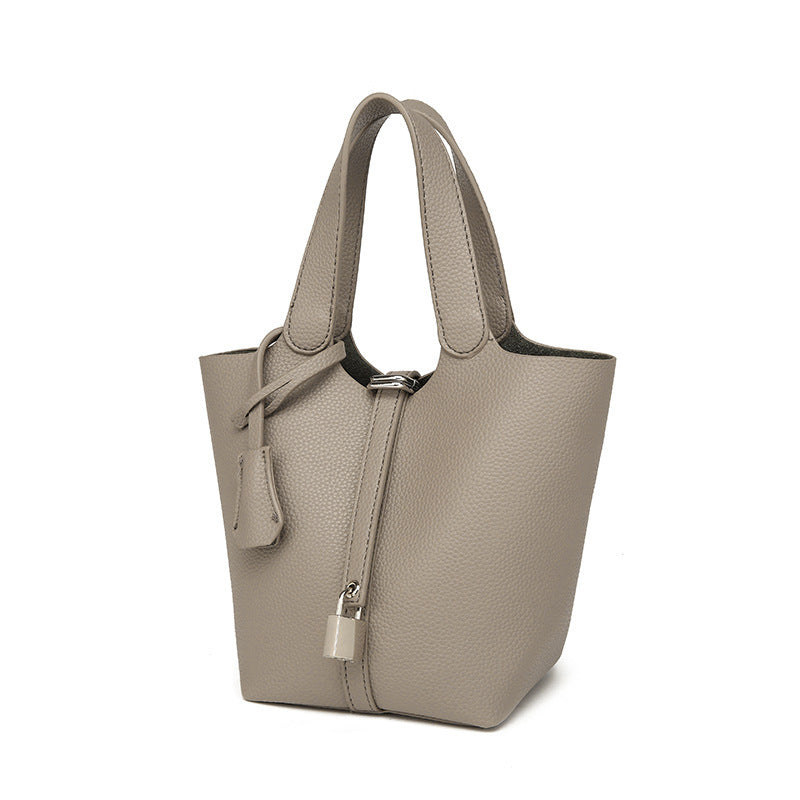 Women's High-grade Hand-held Korean Niche Portable Fashionable Shoulder Bags