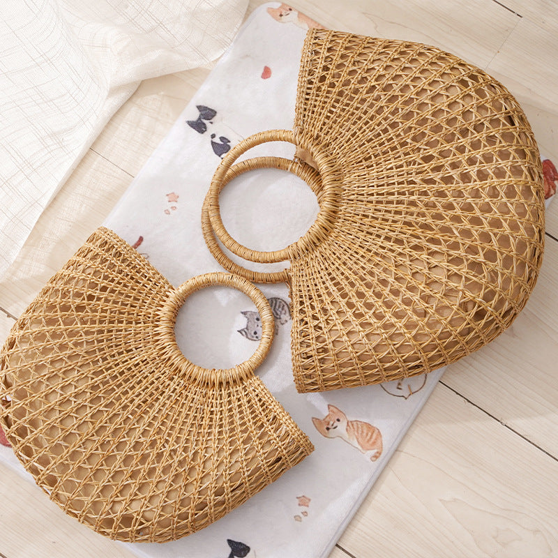 Women's Spring Seaside Summer Beach Vacation Hand-woven Shoulder Bags