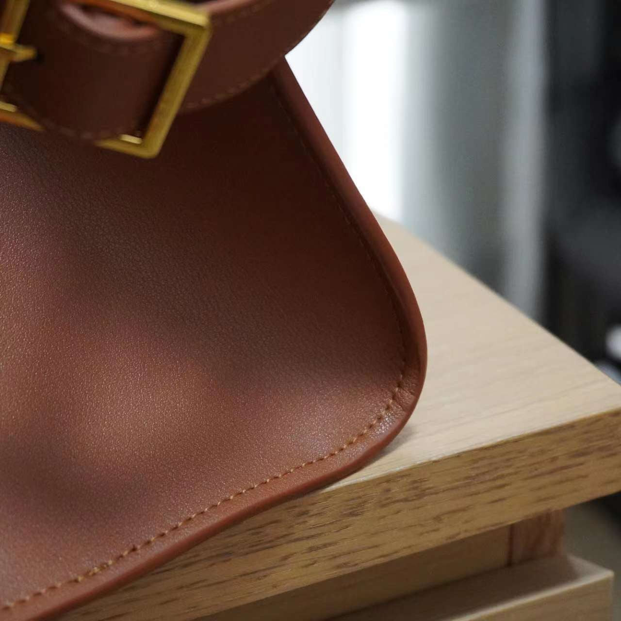 Women's Genuine Leather Versatile High Sense Crossbody Bags