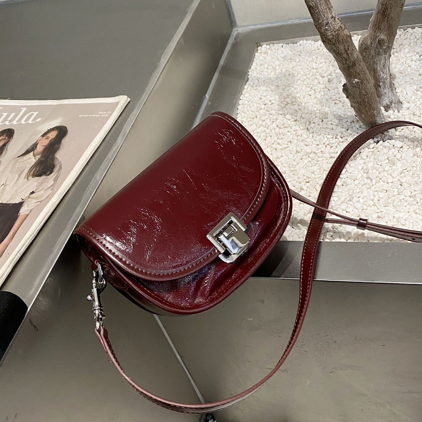Women's Oil Wax Leather Fashion Elegant Shell Bags
