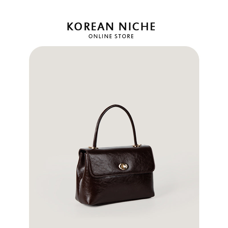 Women's Retro Minority Design Flip Single Fashion Handbags