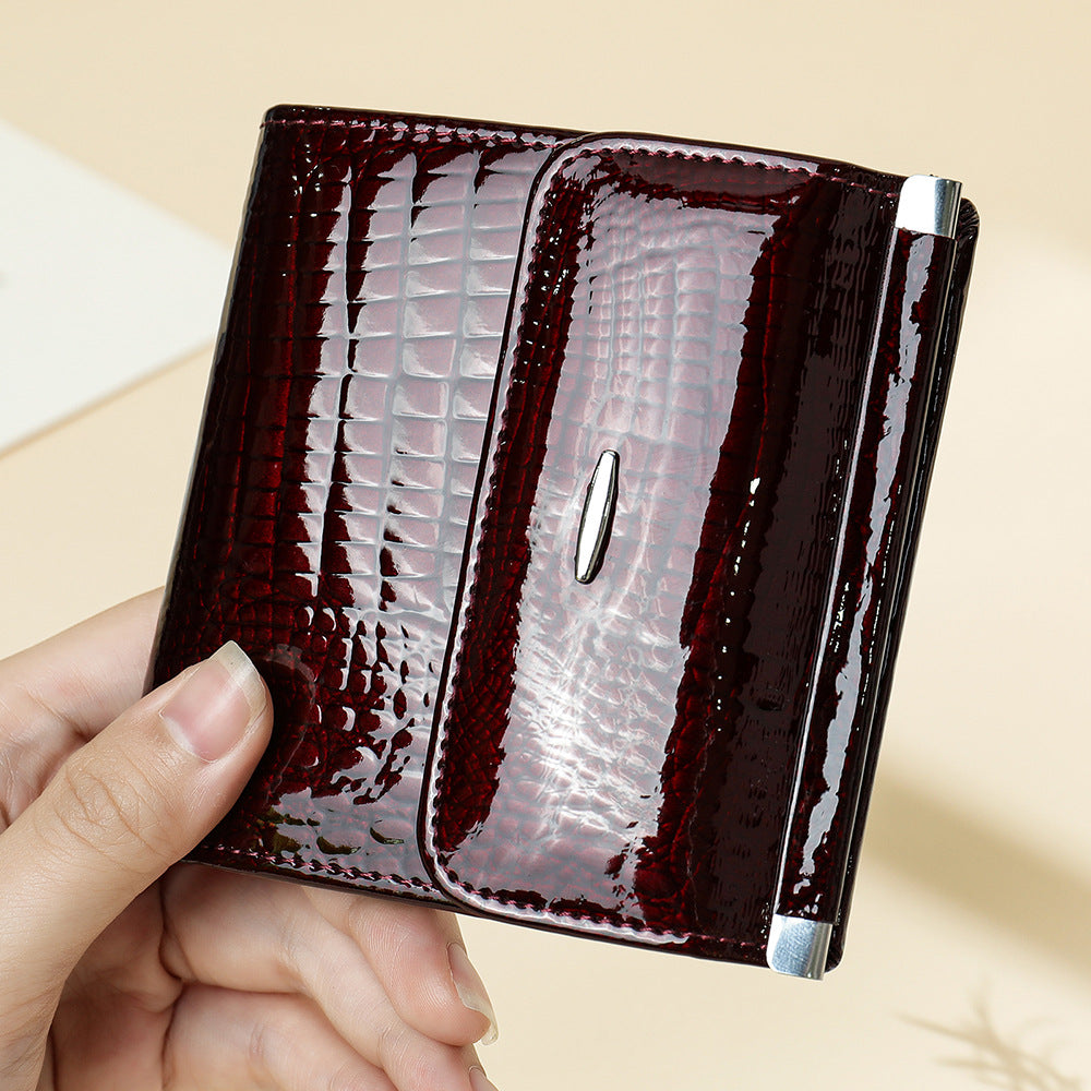 Women's Patent Leather Elegant Retro Fashion Cattlehide Ladies Wallets