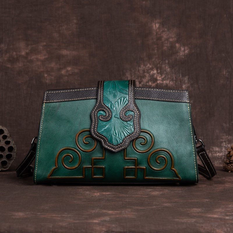 Women's Retro First Layer Cowhide Brushed Shoulder Bags
