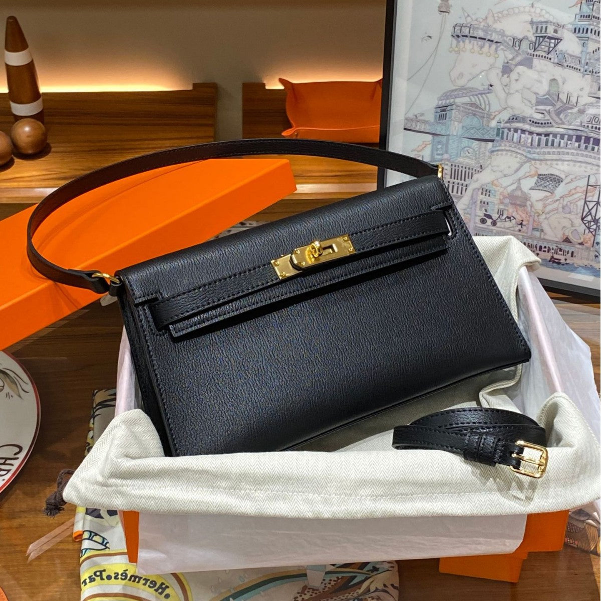 Women's Genuine Leather Kelly Retro High-grade Underarm Crossbody Bags