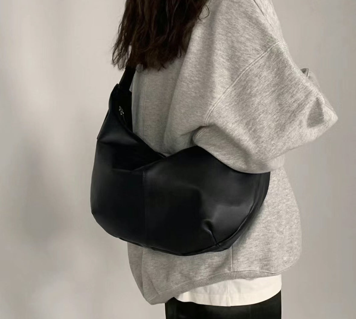 Women's Design Dumpling First Layer Leather Genuine Crossbody Bags