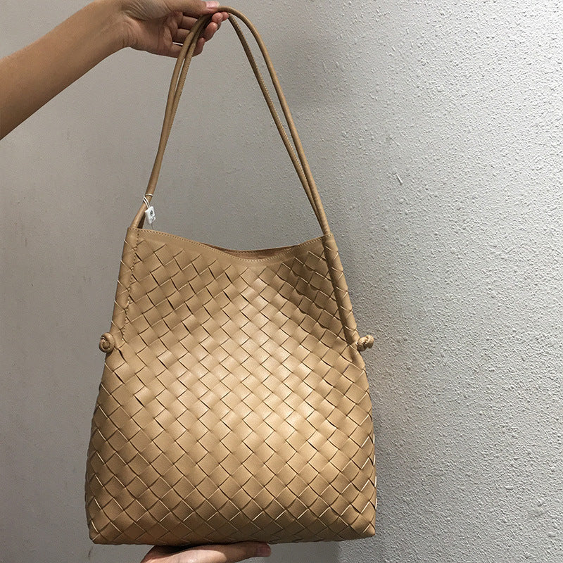Women's Cowhide Woven Korean Fashionable With Large Shoulder Bags