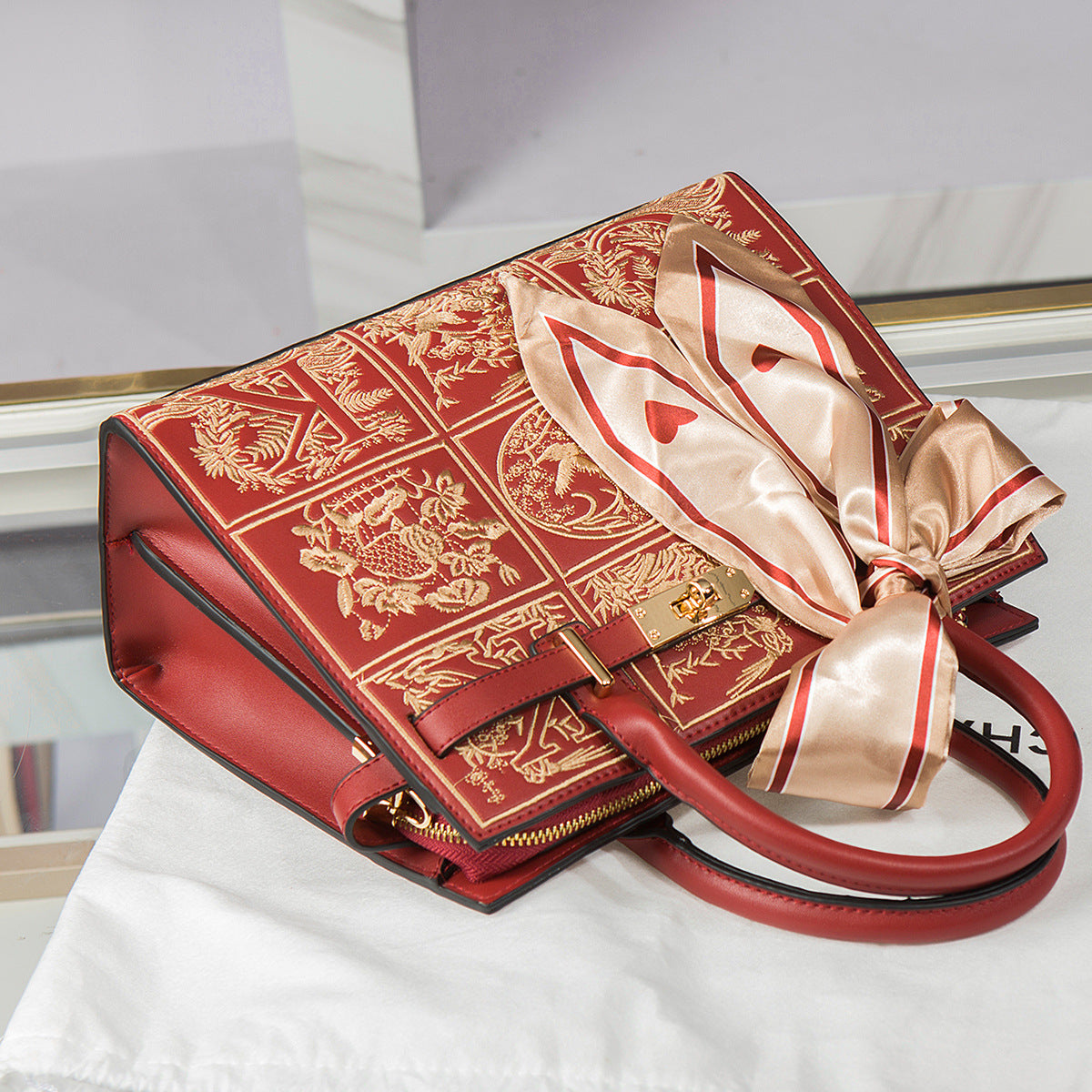 Women's Day Gift Embroidered Bride To Give Mom Handbags