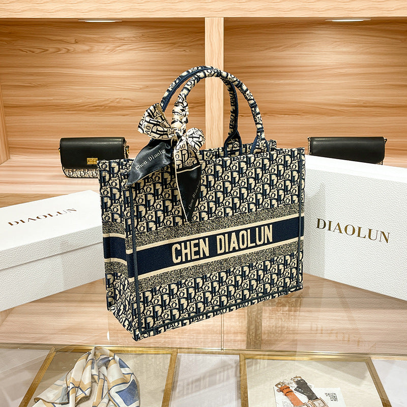 Women's Glamorous Large Capacity Embroidered Shopping Handbags
