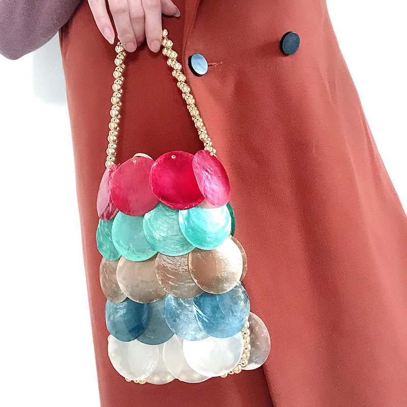 Women's Color Handmade Woven Shell Fashion Beaded Chain Handbags