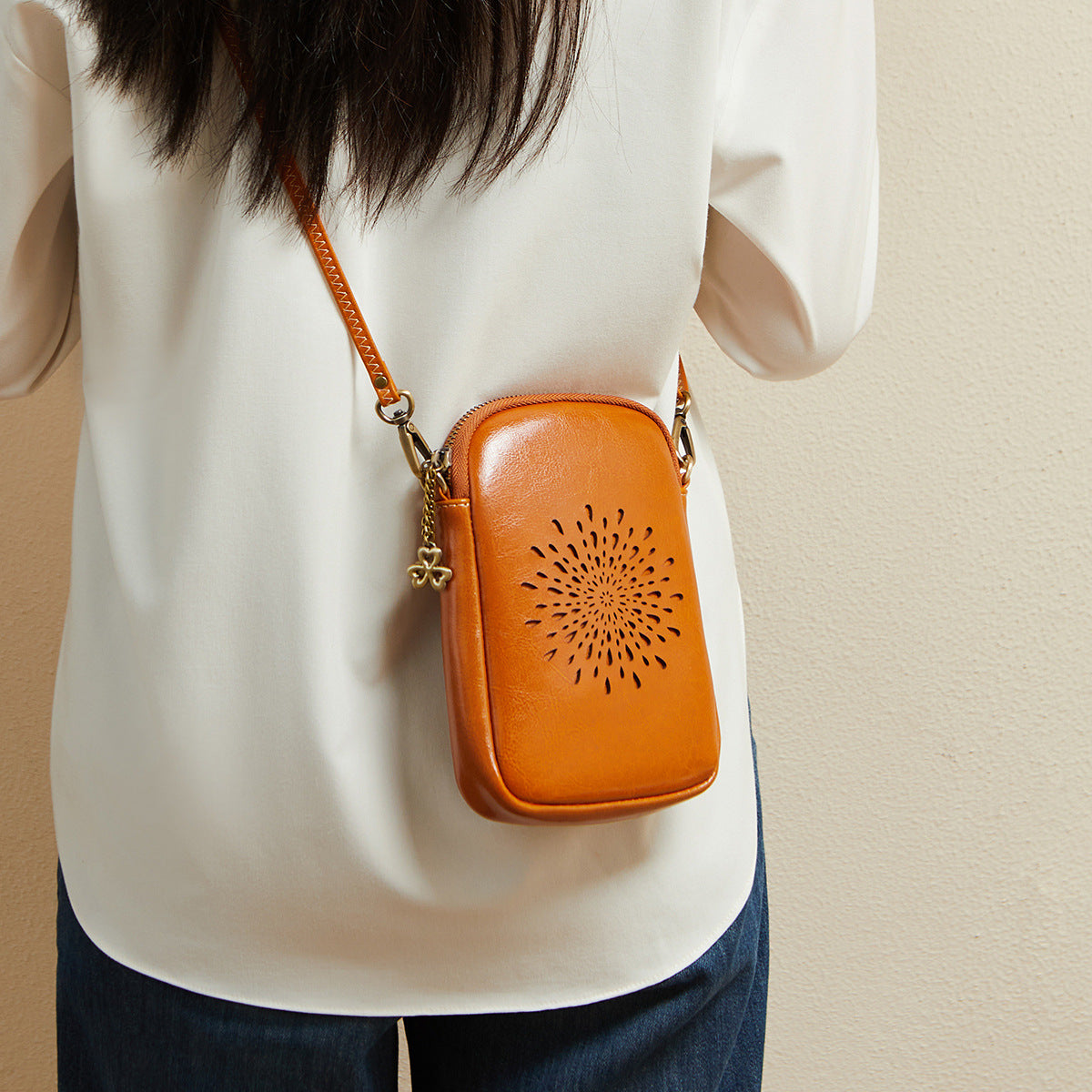 Women's Fashion Chain Light Luxury Underarm Genuine Shoulder Bags