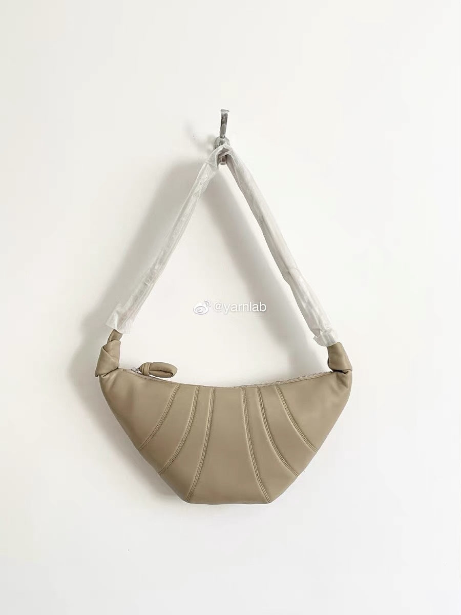 Layer Genuine Leather Dumpling Simple Elegant Neutral Crossbody Bags
