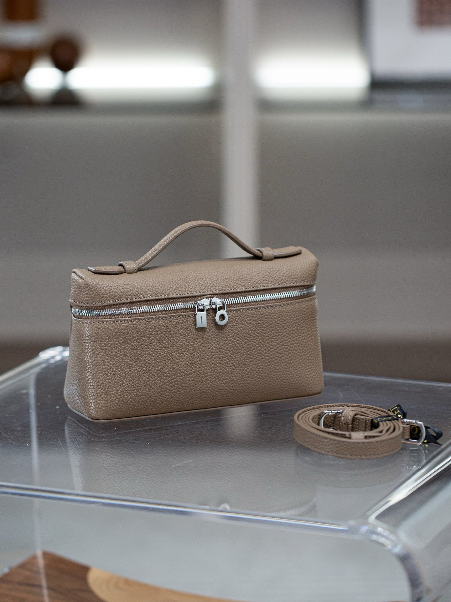 Women's High-grade First Layer Cowhide Lunch Box Bags