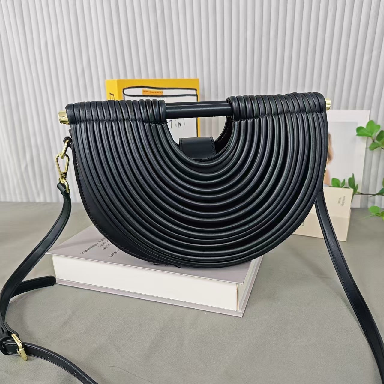 Woven Female Clutch Fashion Personality Trend Senior Handbags