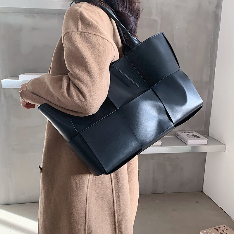 Women's Durable Large Capacity Fashion Portable Bags