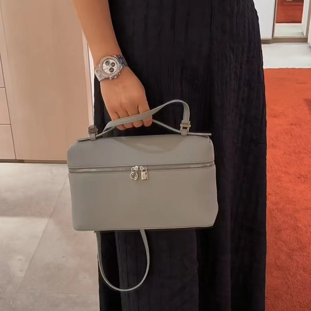 Women's First Layer Cowhide Simple Fashion One Handbags