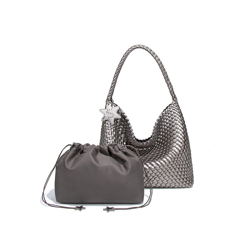 Women's Handmade Woven Large Capacity Commuter Portable Handbags