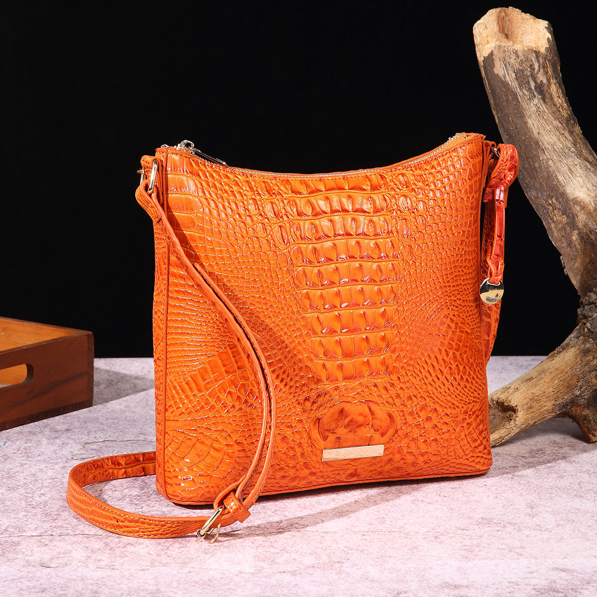 Women's Portable Retro Crocodile Pattern Brahmin Crossbody Bags