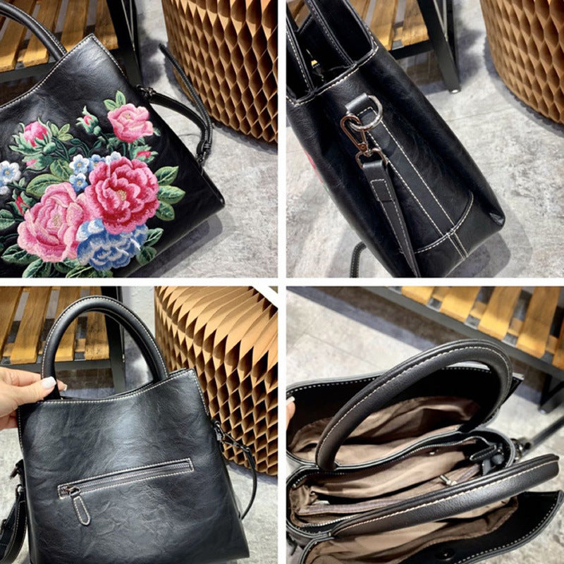 Women's Retro Chinese Style Embroidery With Cheongsam Handbags
