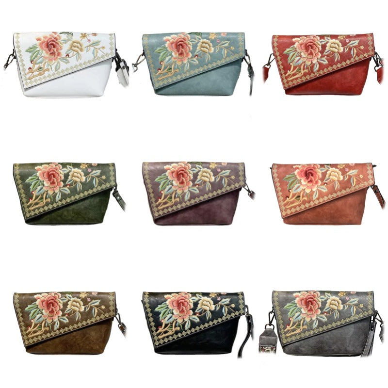 Women's Retro Exquisite Chinese Style Embroidery With Shoulder Bags