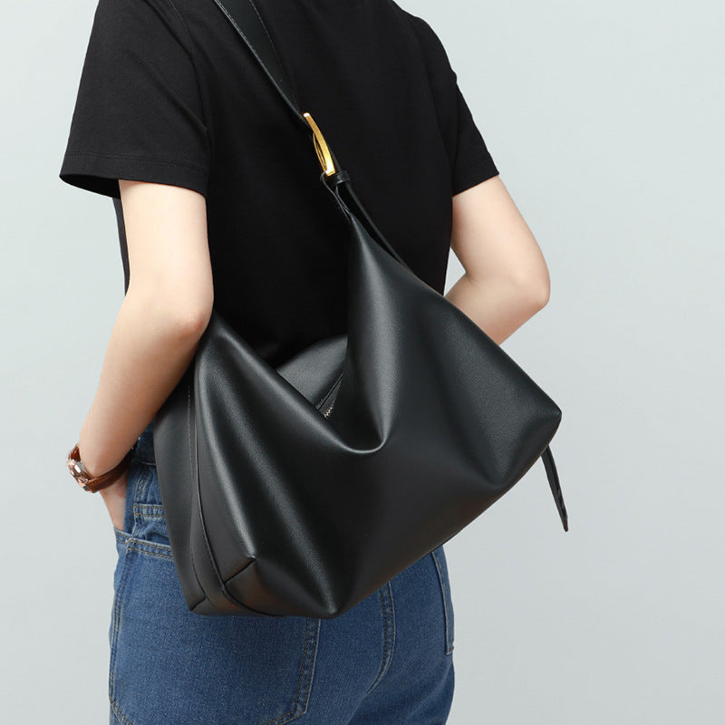 Women's Charming Large Capacity High-grade Commuting Shoulder Bags