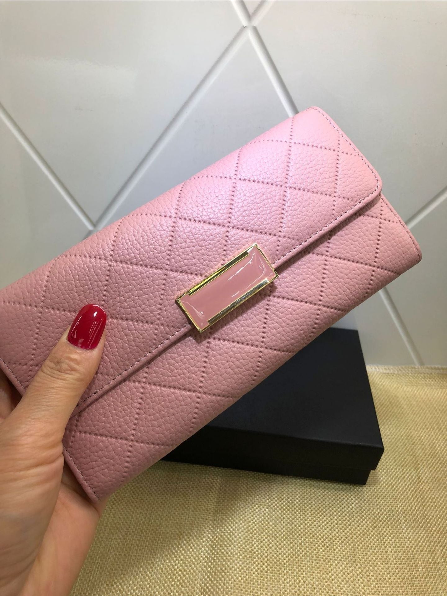 Women's Leather Folding Fashion First Layer Short Ladies Wallets