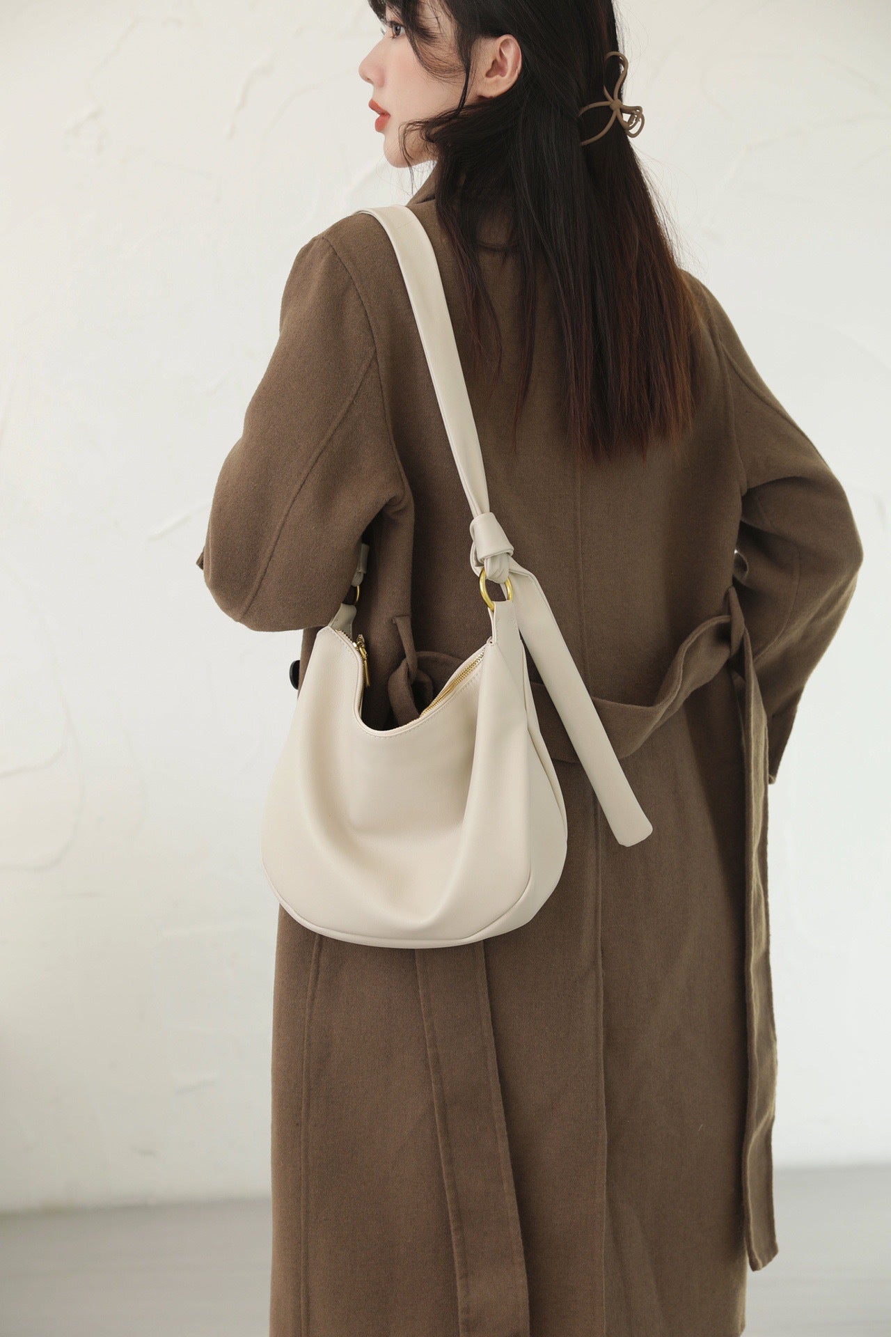 Simple Large Capacity Female Niche Genuine Crossbody Bags