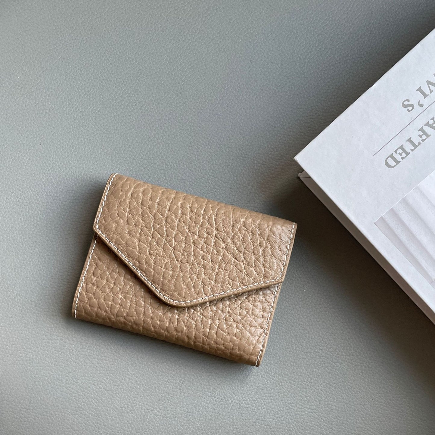 Women's & Men's & Niche Style Neutral Tri Fold Flip Ladies Wallets
