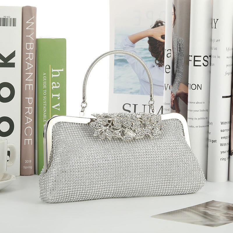 Fashion Elegant Cosmetics Hand Holding Dinner Evening Bags