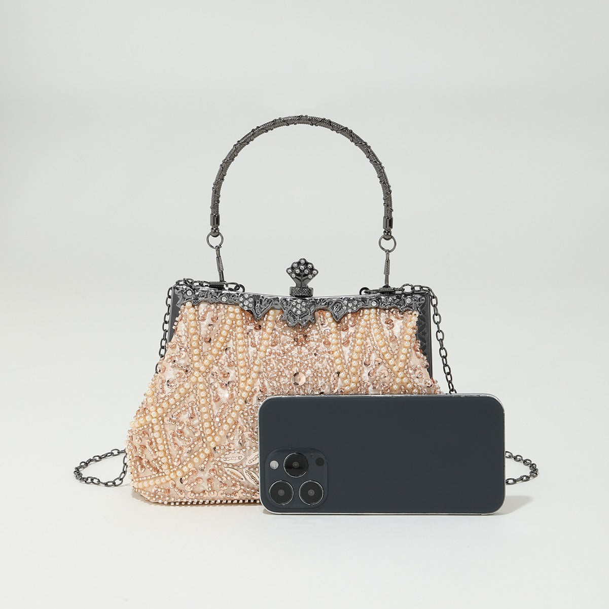 Women's Retro Handmade Pearl Embroidery Beaded Sequins Evening Bags