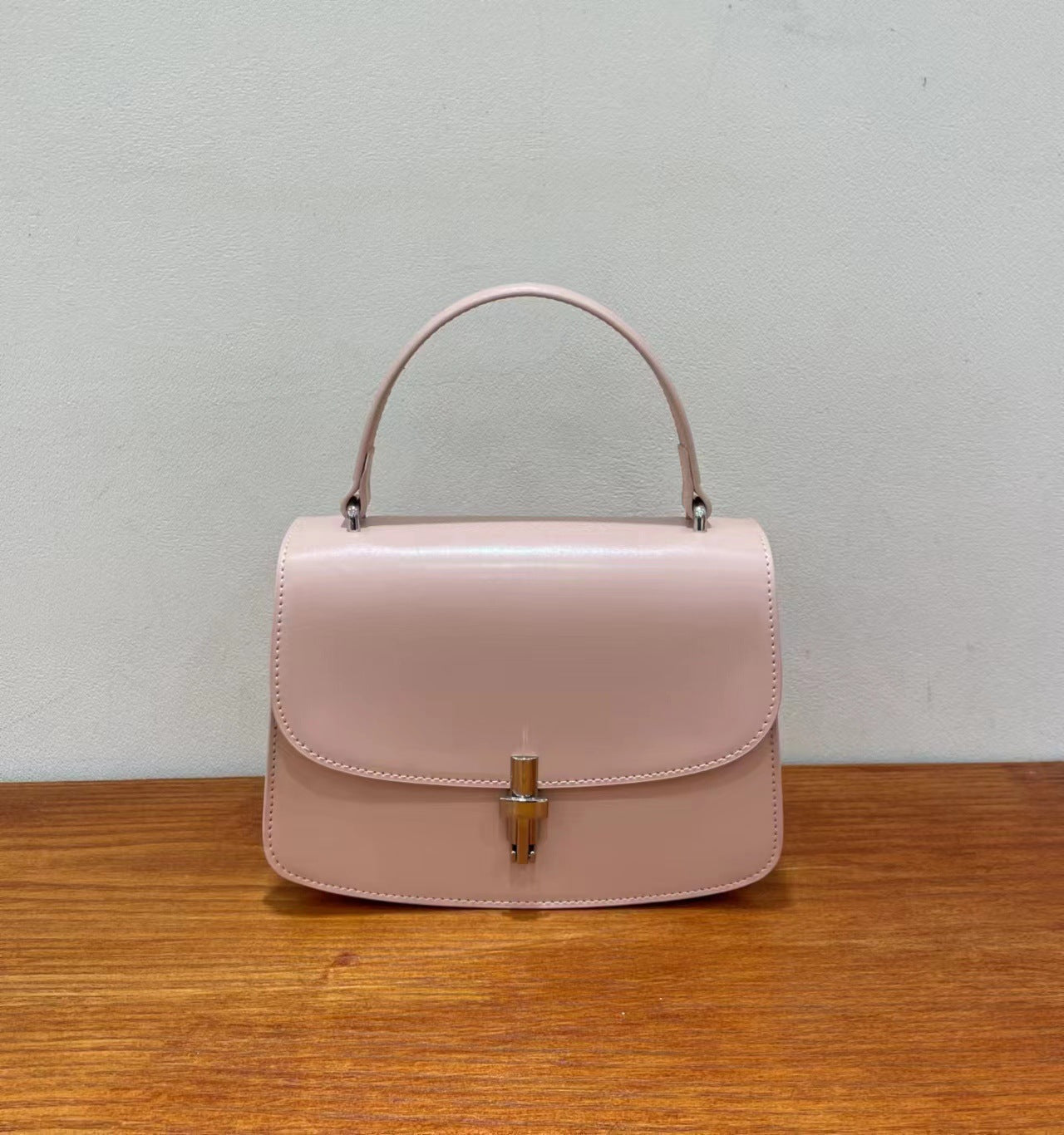 Women's Fashion Genuine Leather High-grade Simple Bags