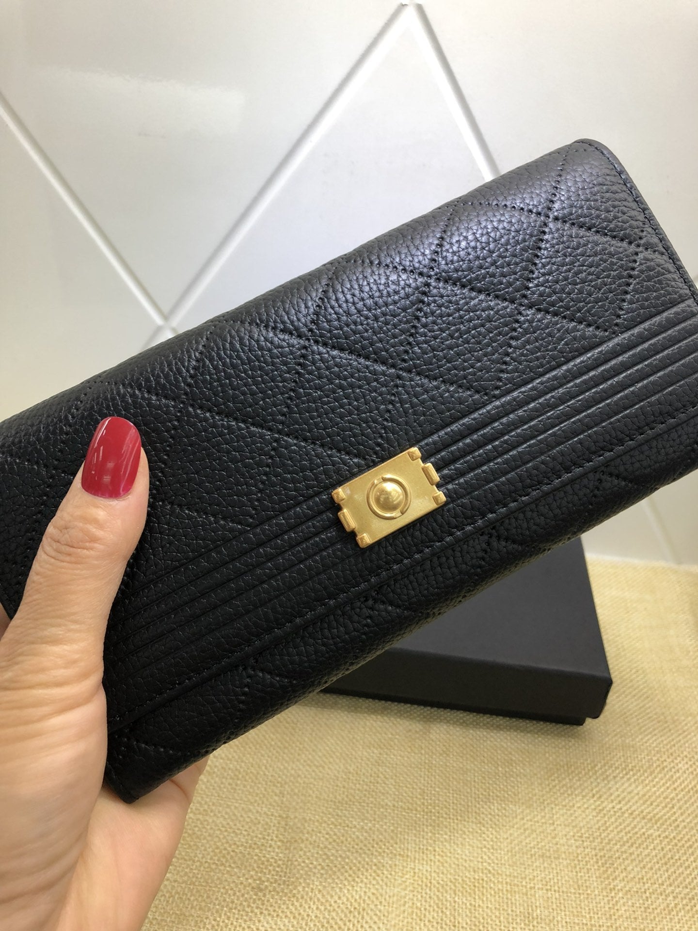 Women's Direct Wholesale Fashion Retro Long Genuine Leather Clutch Ladies Wallets