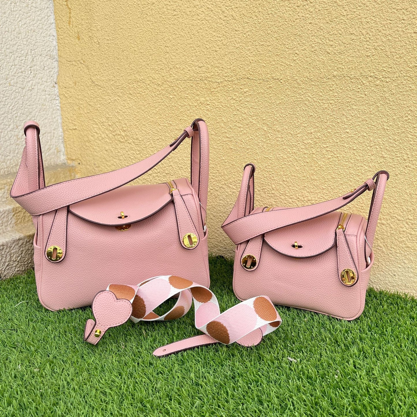 Lindi Lychee Pattern Imitation Leather Portable Shoulder Bags