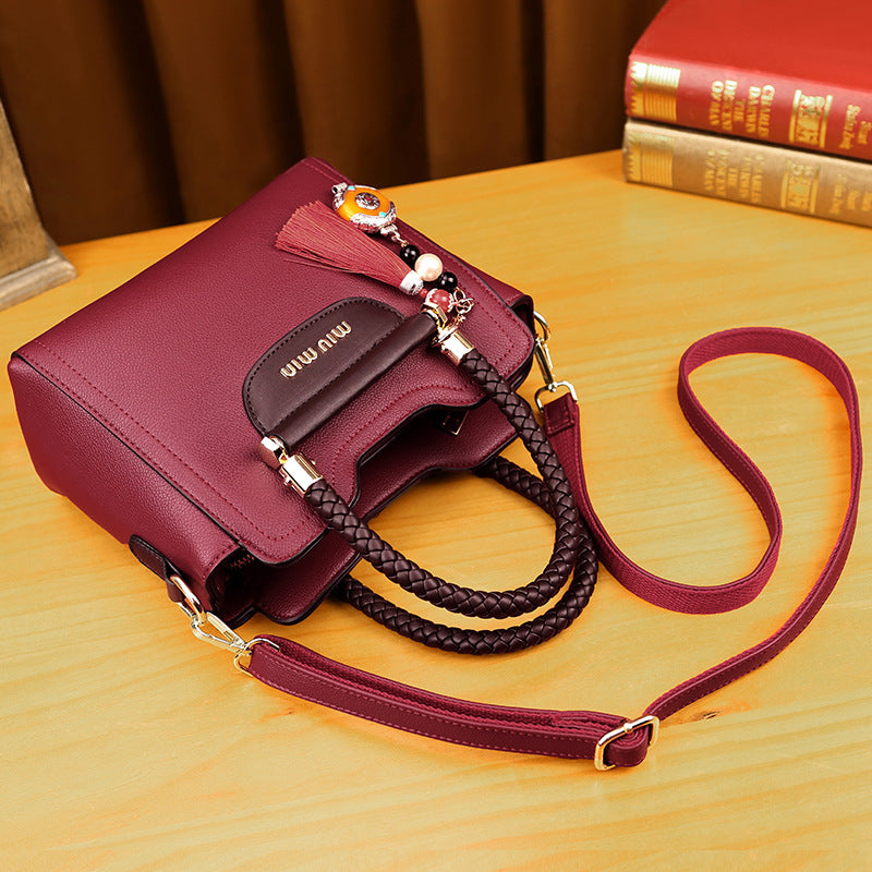Women's Genuine Leather Fashionable Cowhide Elegant Crossbody Bags