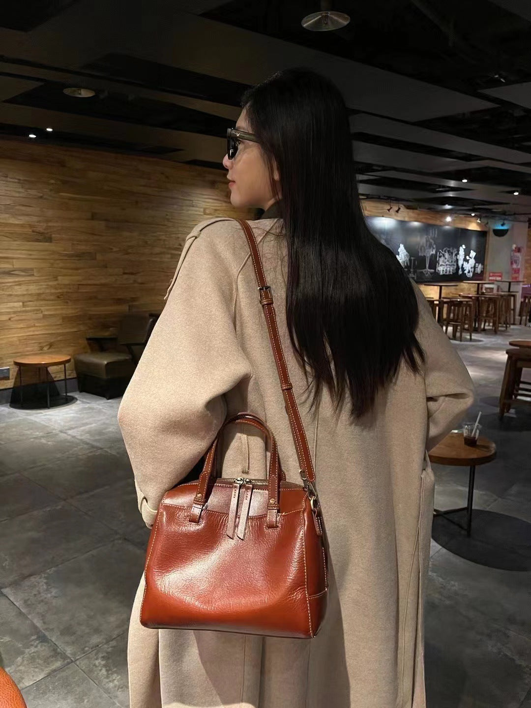Layer Cowhide Big Vegetable Tanned Leather Handbags