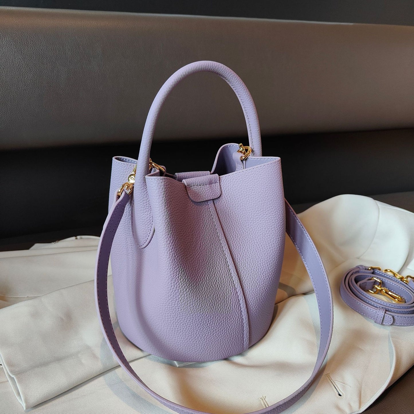 Top Layer Cowhide Deformation Large Capacity Handbags