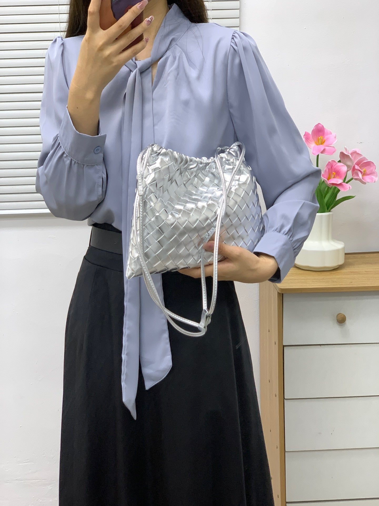 Women's Sheepskin Woven Garbage Clutch Drawstring Lucky Shoulder Bags