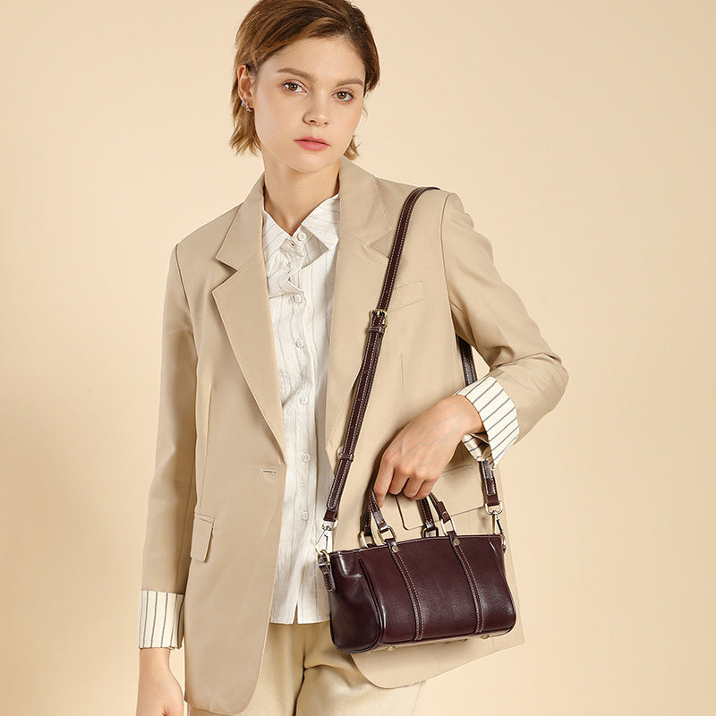 Women's Pretty Leather Light Luxury High-grade Handbags