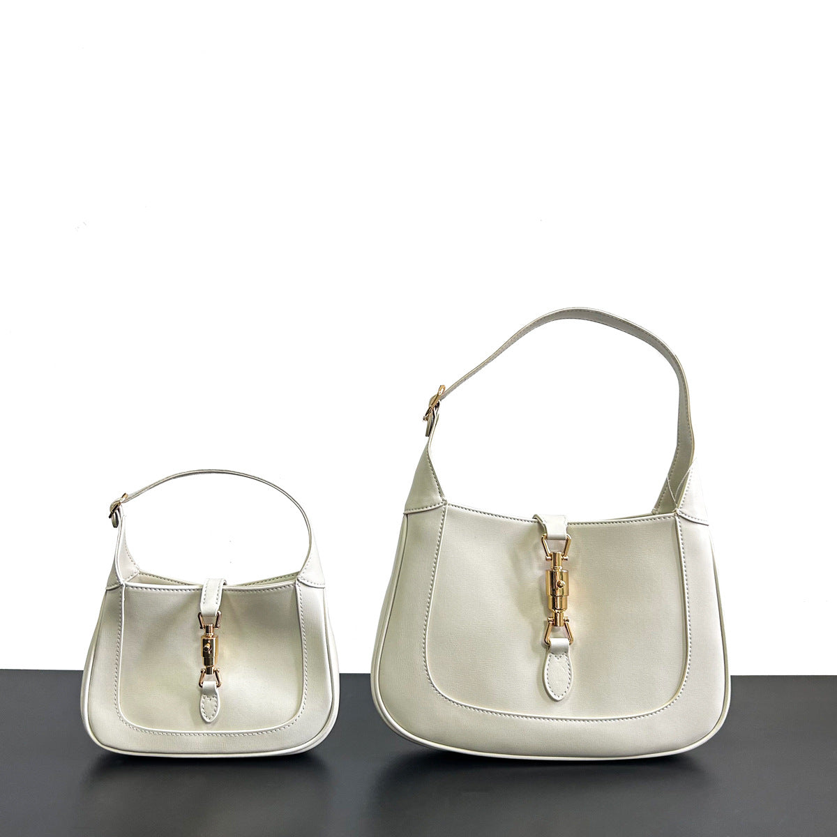 Women's Textured Niche Black Fashionable High-grade Underarm Shoulder Bags