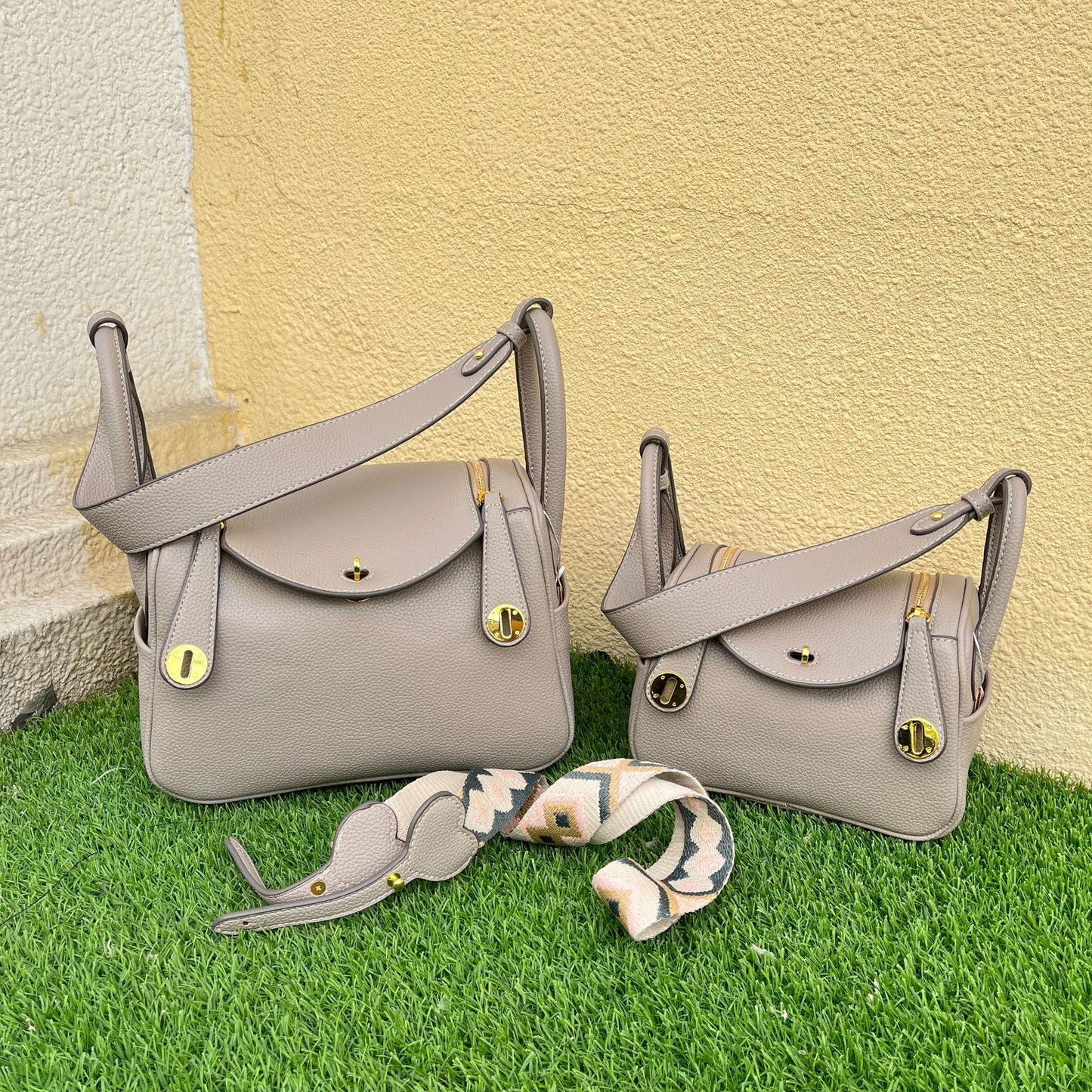 Lindi Lychee Pattern Imitation Leather Portable Shoulder Bags