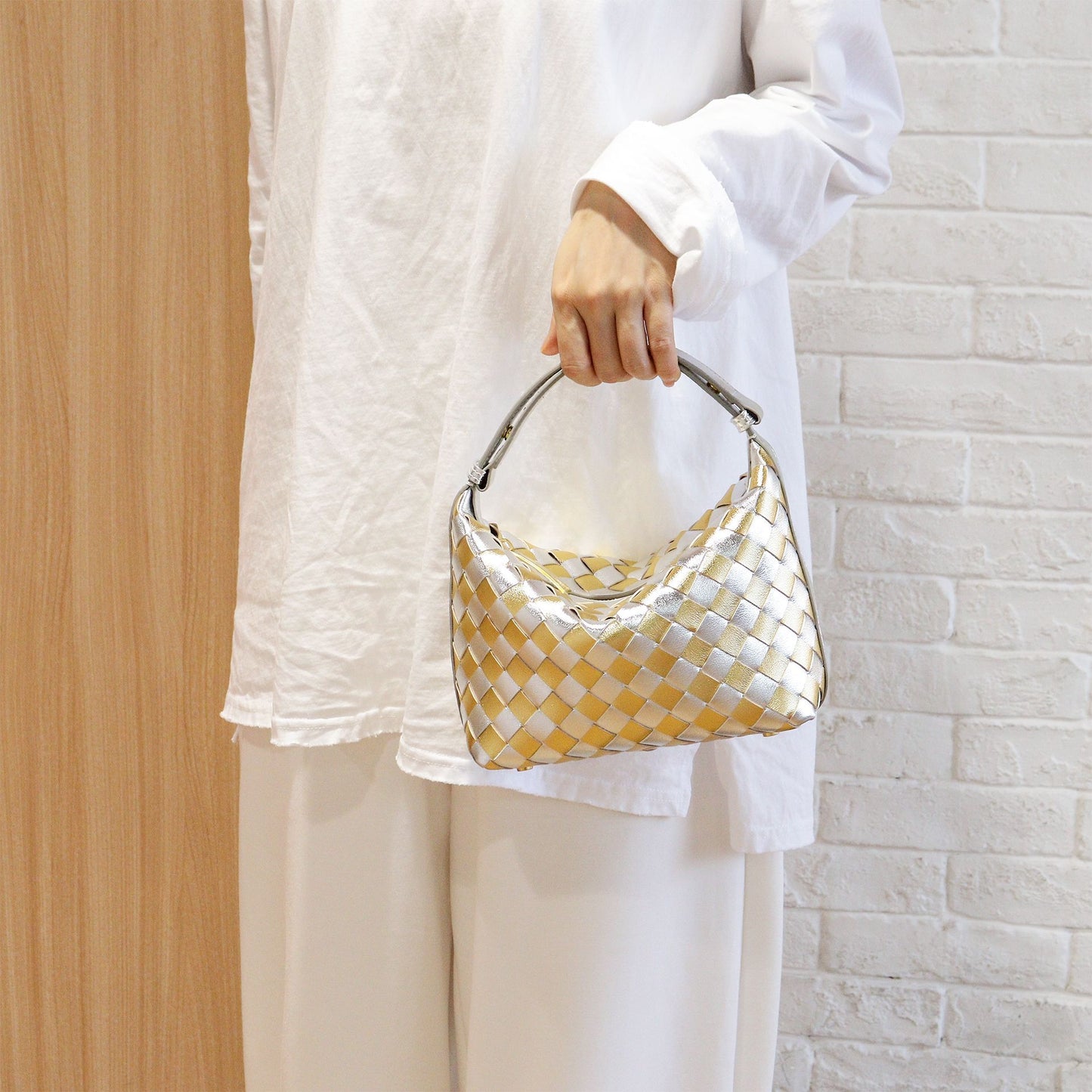 Women's Woven Dumpling Hand Niche Rhombus Single Bags